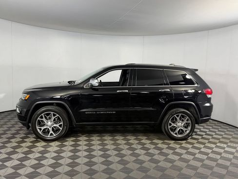 Used 2022 Jeep Grand Cherokee Limited w/ Tech Group AWD/4WD image 13
