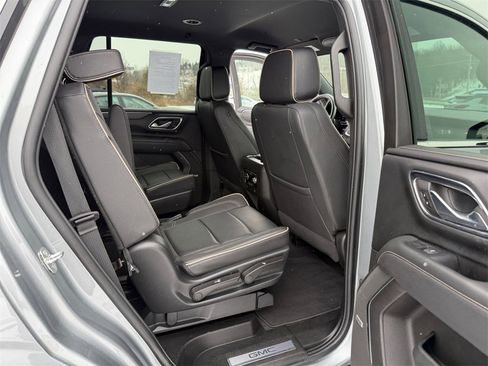 Certified 2023 GMC Yukon SLT image 27