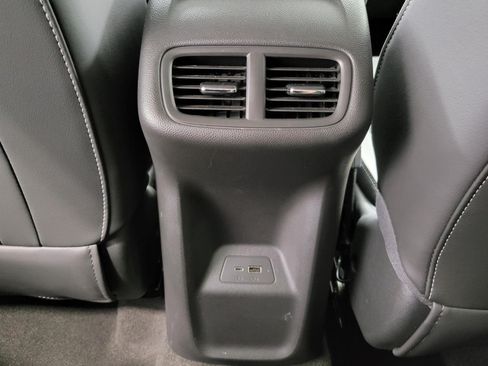 Used 2025 Buick Envision Sport Touring AWD/4WD image 22