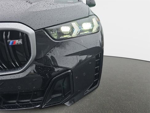 Used 2025 BMW X5 M60i w/ Climate Comfort Package image 35