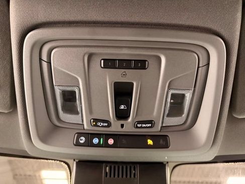 Used 2024 Chevrolet Silverado 1500 RST AWD/4WD image 50