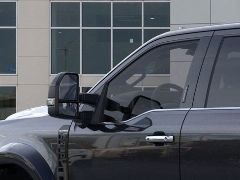 New 2026 Ford F450 Platinum w/ FX4 Off-Road Package image 20