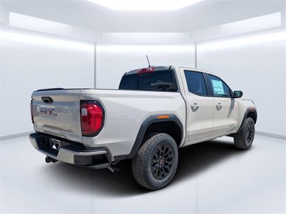 New 2026 GMC Canyon Elevation w/ Convenience Package