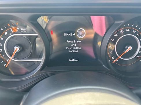 Used 2025 Jeep Wrangler Unlimited Rubicon 392 AWD/4WD image 33