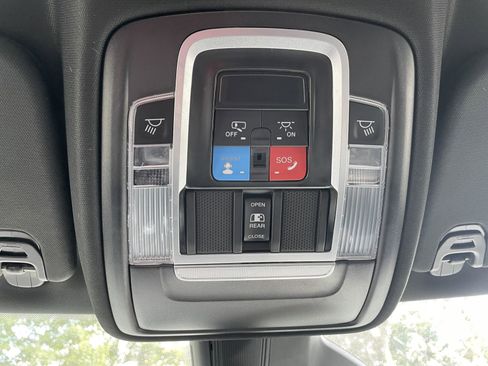 Certified 2025 RAM 1500 Laramie image 30