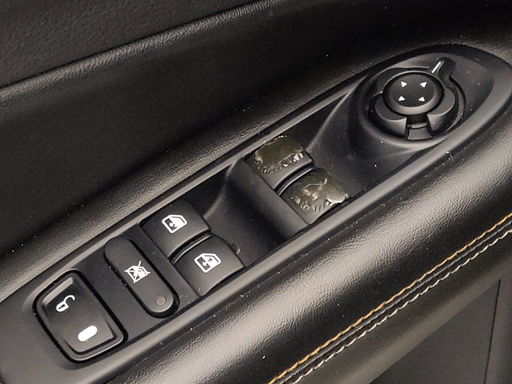 Used 2020 Jeep Compass Latitude FWD image 27