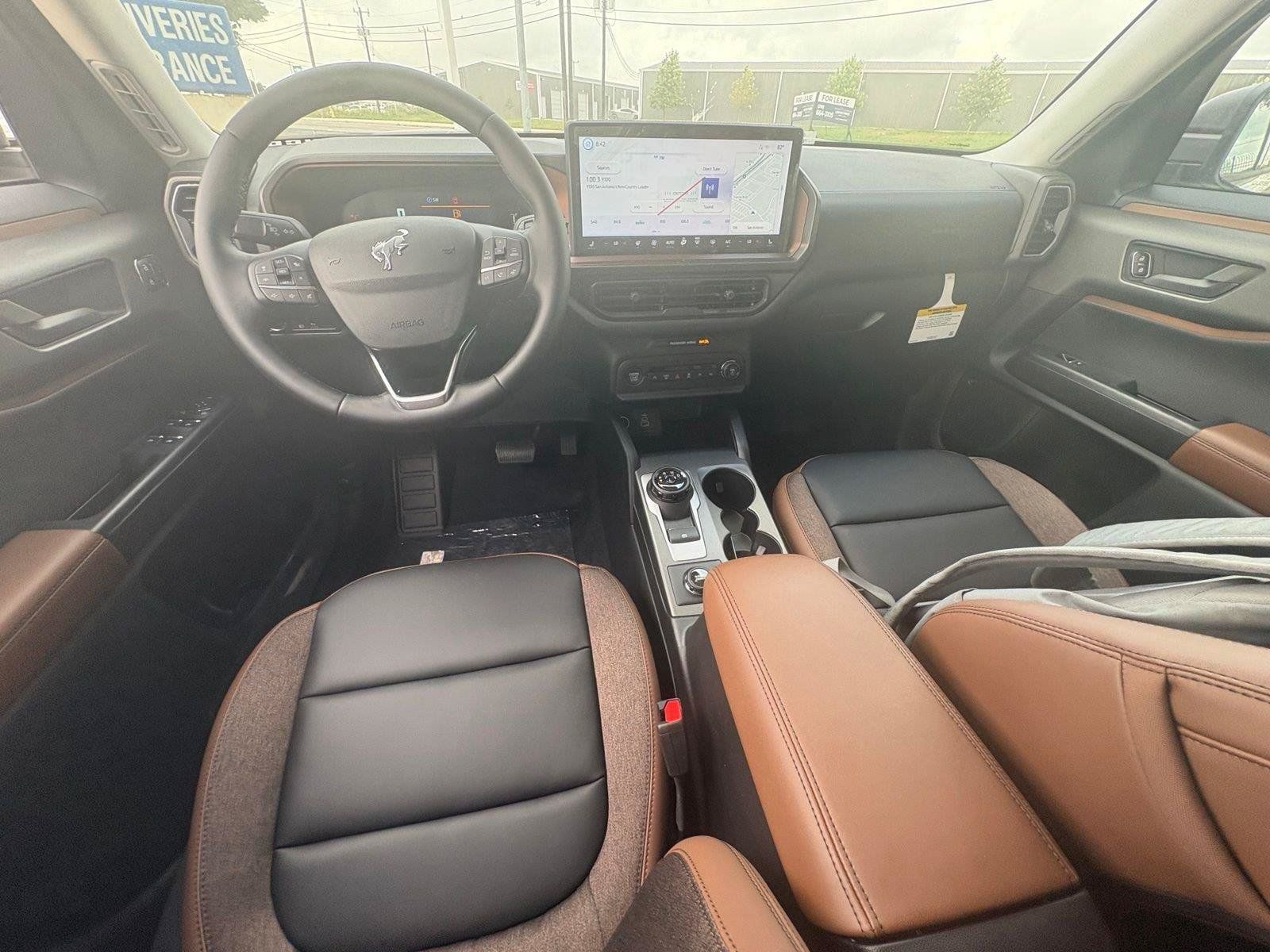 New 2026 Ford Bronco Sport Outer Banks w/ Outer Banks Tech Package+ AWD/4WD image 11