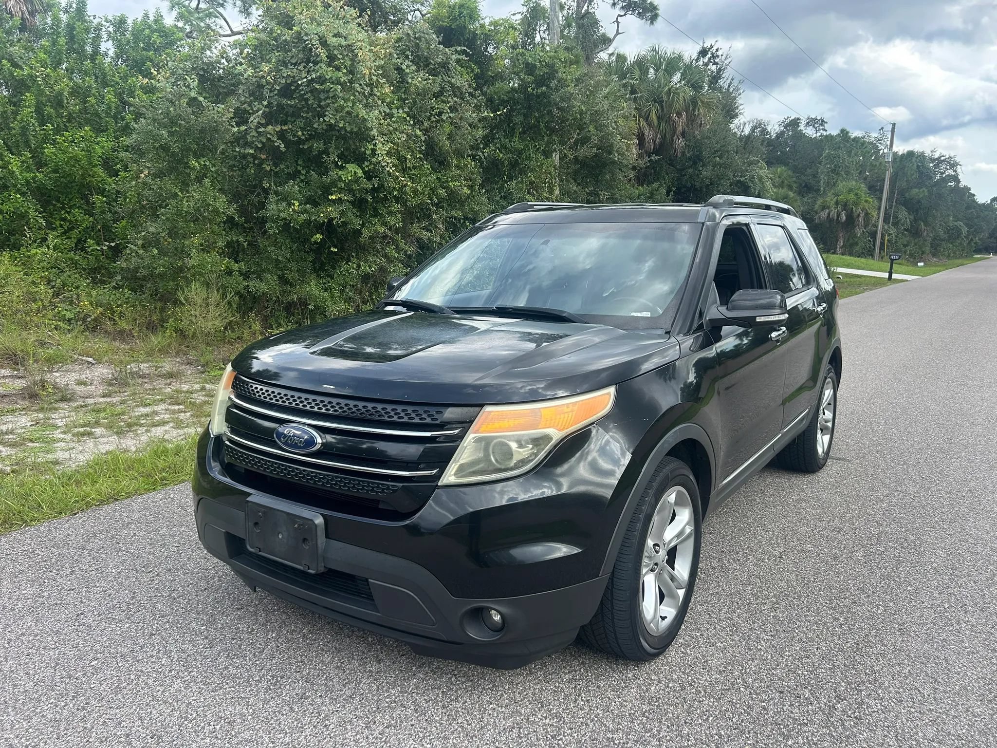 Used 2014 Ford Explorer Limited AWD/4WD image 4