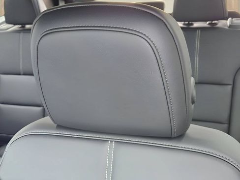 New 2026 GMC Acadia Elevation w/ Black Edition FWD image 17
