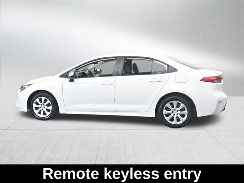 Used 2024 Toyota Corolla LE image 4
