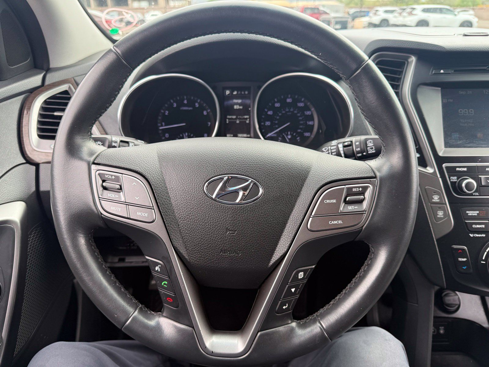Used 2017 Hyundai Santa Fe Sport 2.0T FWD image 18