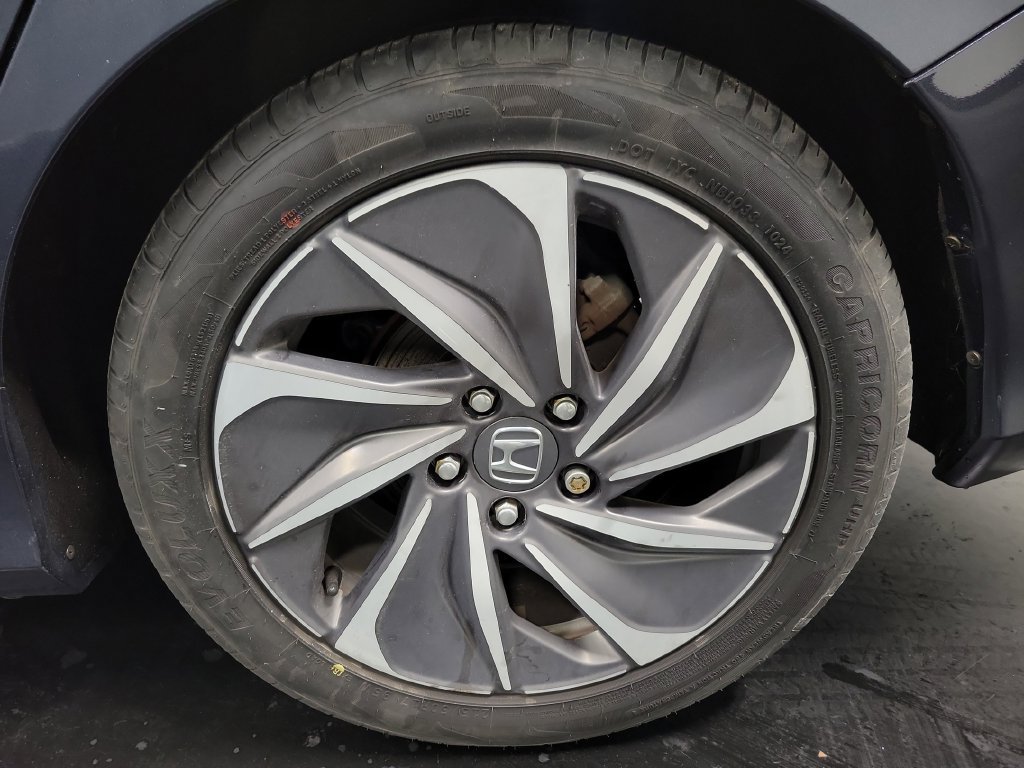 Used 2019 Honda Insight Touring image 10