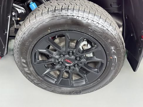 Certified 2026 Toyota Tundra Limited w/ TRD Off-Road Package AWD/4WD image 32