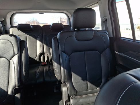 Used 2022 Jeep Grand Cherokee L Limited w/ Luxury Tech Group II image 20