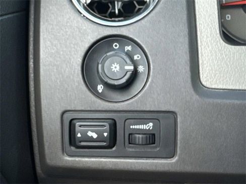 Used 2010 Ford F150 2WD SuperCrew image 19