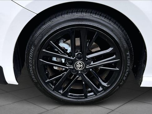 Certified 2025 Toyota Camry LE image 11