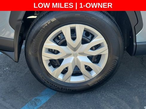 Used 2026 Toyota Corolla Cross L FWD image 8
