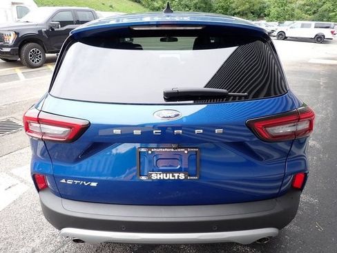 Certified 2023 Ford Escape Active w/ Tech Pack #1 FWD image 6