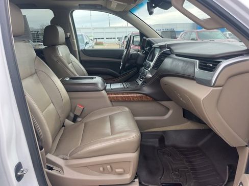 Used 2017 Chevrolet Suburban Premier image 63