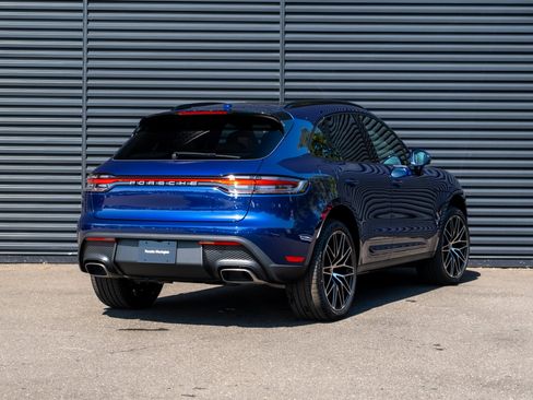 Certified 2026 Porsche Macan image 8