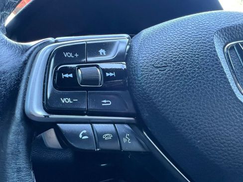 Used 2019 Honda Accord Sport image 19