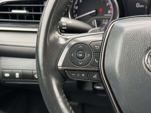 Used 2024 Toyota Camry SE FWD image 8