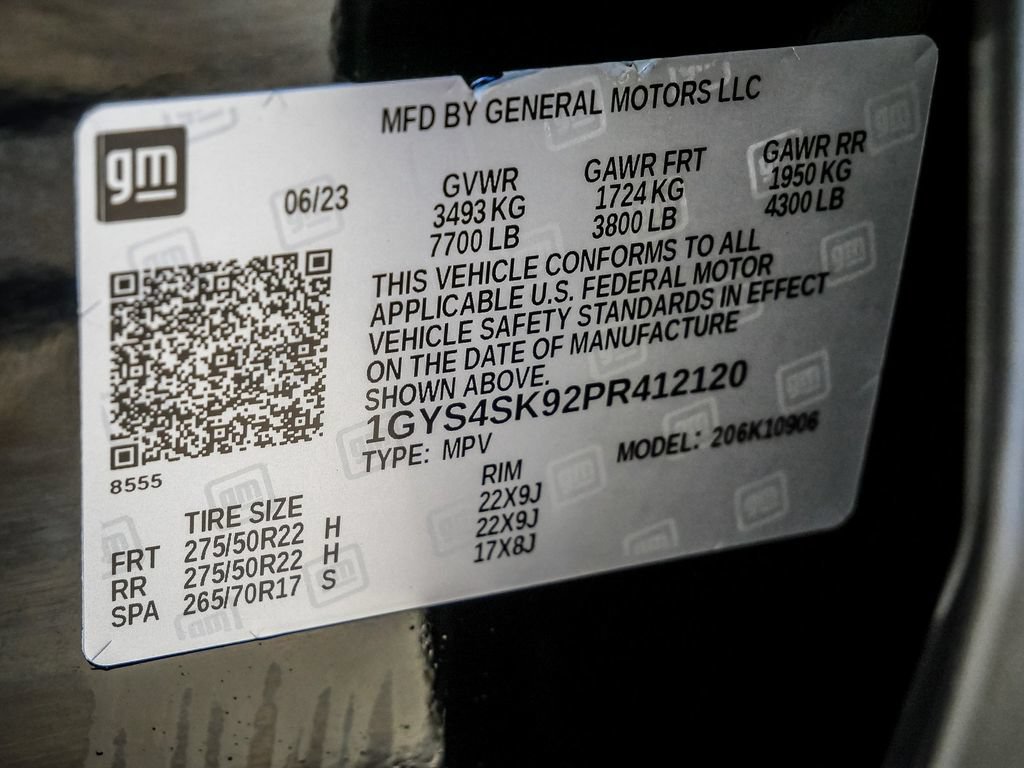 Used 2023 Cadillac Escalade ESV V w/ LPO, ONYX Package AWD/4WD image 46