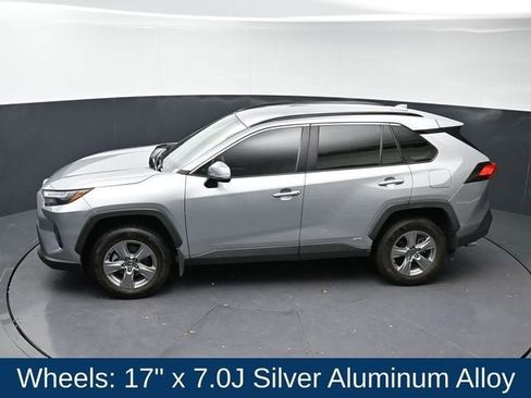 Used 2023 Toyota RAV4 XLE AWD/4WD image 20