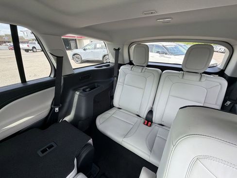 New 2026 Lincoln Aviator Reserve AWD/4WD image 24