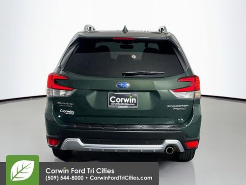 Used 2023 Subaru Forester Touring image 14