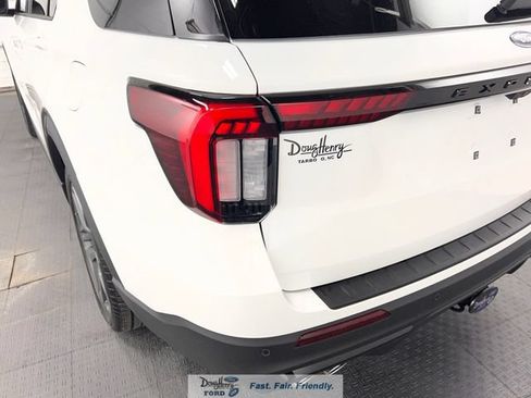 New 2026 Ford Explorer ST w/ Sun And Sound Package AWD/4WD image 17
