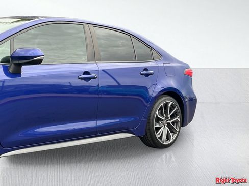 Certified 2020 Toyota Corolla SE w/ SE Premium Package FWD image 10