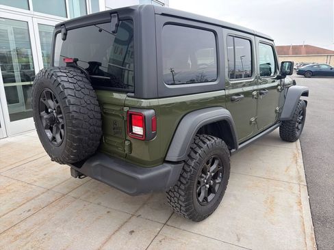 Used 2022 Jeep Wrangler Unlimited Sport AWD/4WD image 9