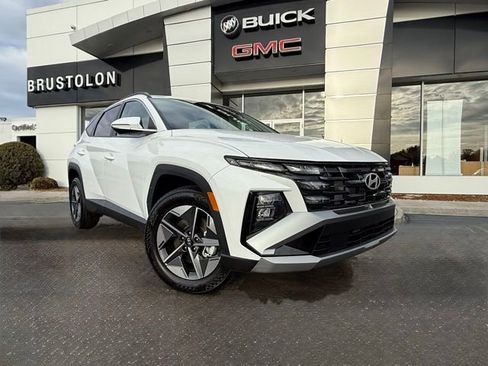 Used 2025 Hyundai Tucson SEL image 4