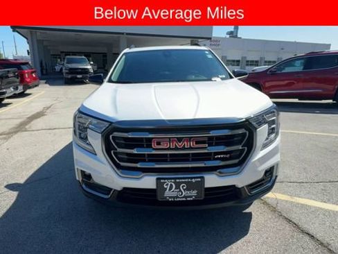 Used 2023 GMC Terrain AT4 w/ LPO, Floor Liner Package AWD/4WD image 3