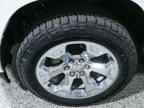 Used 2022 RAM 1500 Big Horn AWD/4WD image 11