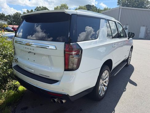 Used 2021 Chevrolet Tahoe Premier AWD/4WD image 2