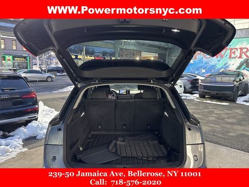 Used 2022 Audi Q5 2.0T Premium AWD/4WD image 22