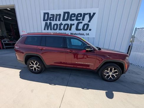 Used 2025 Jeep Grand Cherokee L Limited w/ Luxury Tech Group II AWD/4WD image 34