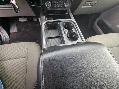 Used 2019 Ford F350 XLT w/ XLT Premium Package AWD/4WD image 18