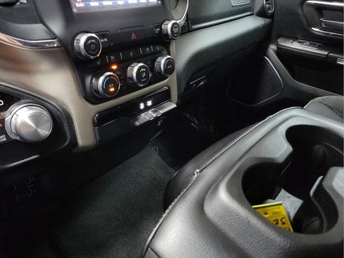 Used 2019 RAM 1500 Laramie image 15