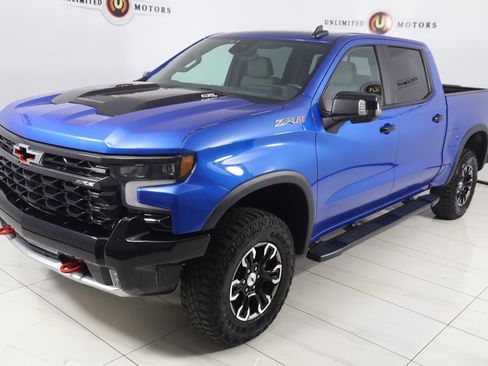 Used 2023 Chevrolet Silverado 1500 ZR2 w/ Technology Package image 23