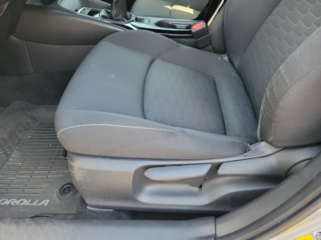 Used 2022 Toyota Corolla SE FWD image 6