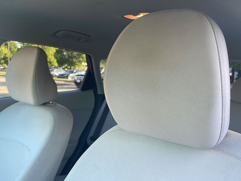 Certified 2025 Hyundai Kona SEL AWD/4WD image 22