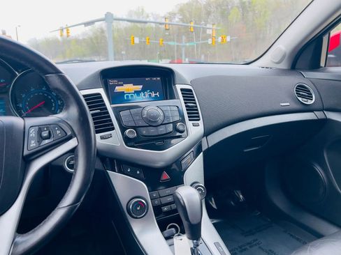 Used 2014 Chevrolet Cruze LTZ w/ RS Package FWD image 21