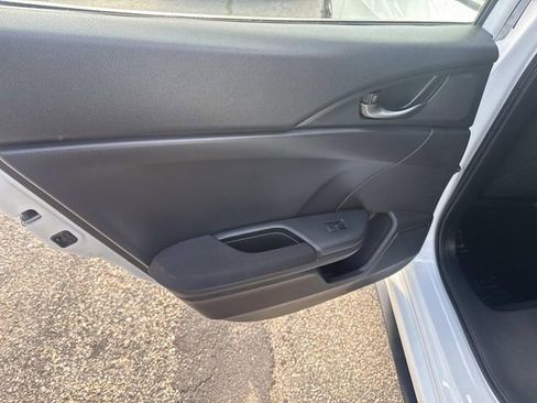 Used 2019 Honda Civic Sport image 15