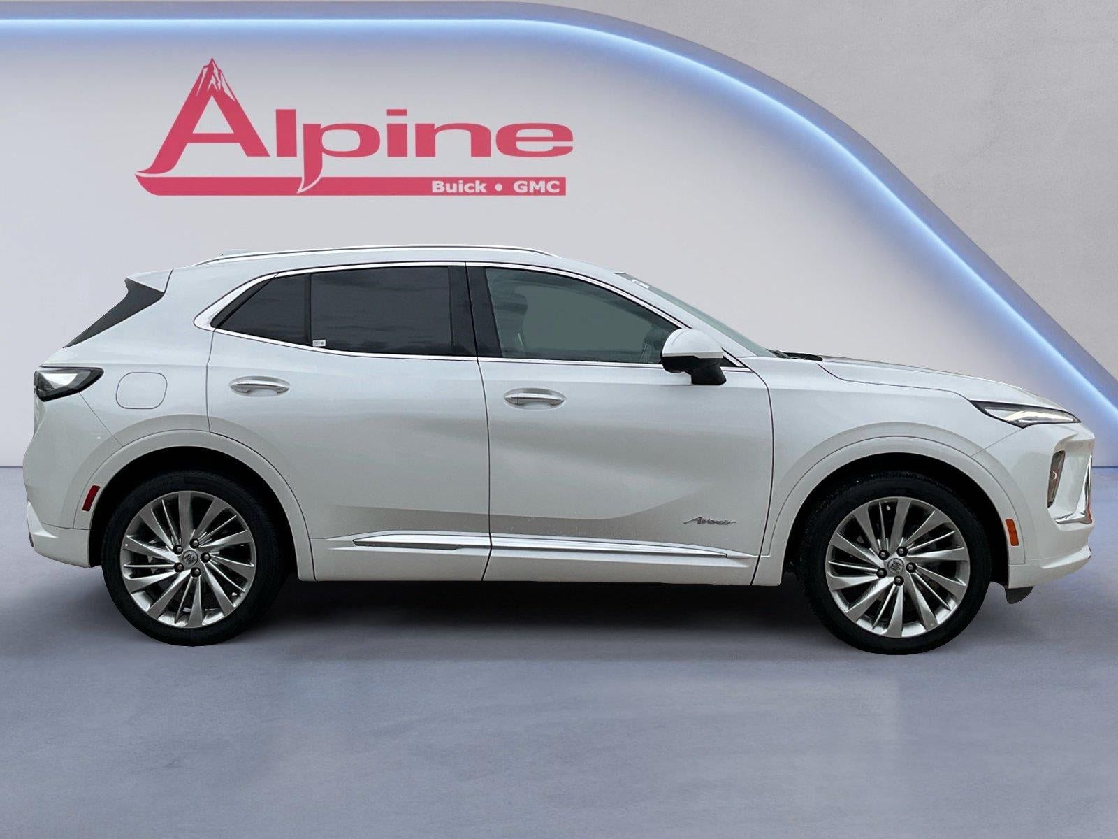 Used 2025 Buick Envision Avenir AWD/4WD image 6
