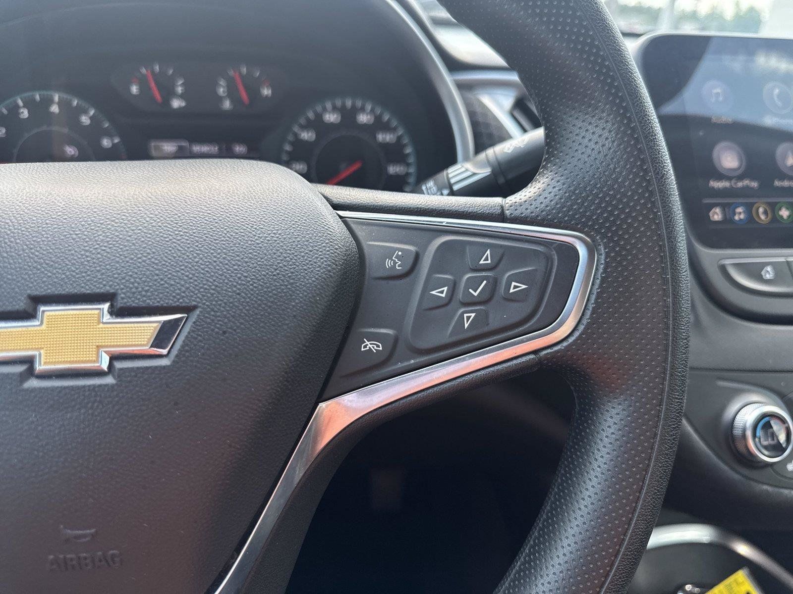 Used 2025 Chevrolet Malibu LT FWD image 17