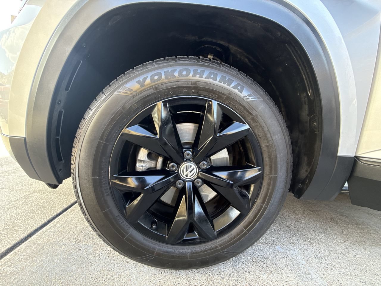 Used 2018 Volkswagen Atlas S FWD image 31