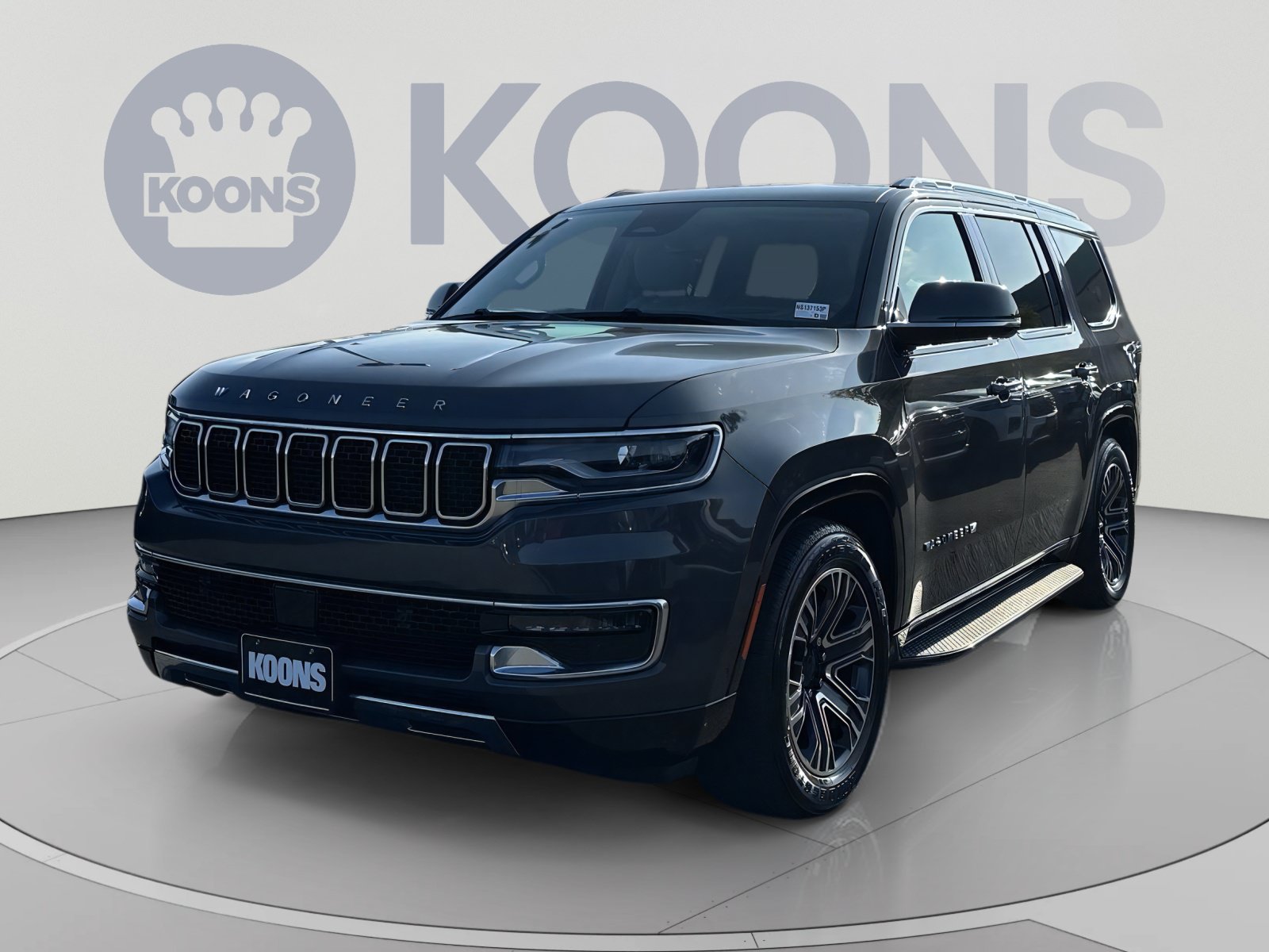 Used 2022 Jeep Wagoneer Series III w/ Flexible Seating Group AWD/4WD image 5